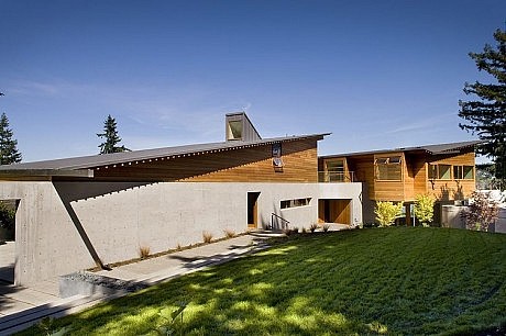 Cedar Park House by Peter Cohan