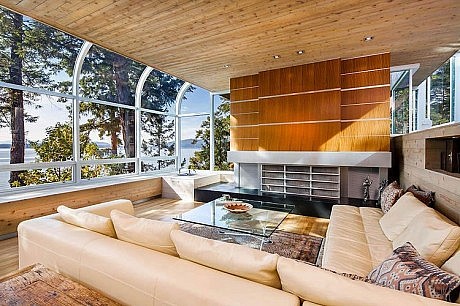 North Saanich Residence