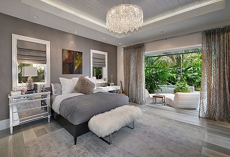 Coastal Home by MHK Architecture & Planning