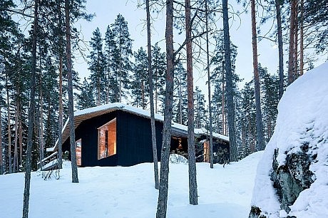 Kettukallio Cabin by Playa Architects