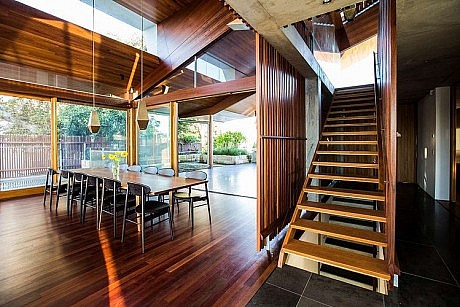 Edge House by Steele Associates