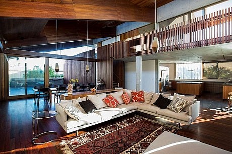 Edge House by Steele Associates