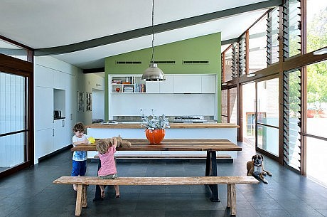 Mayfair Street House by Klopper & Davis Architects