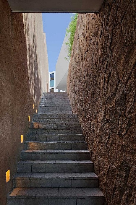 Casa Cardenas by ParqueHumano