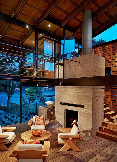 Hog Pen by Lake | Flato Architects