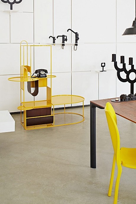 Roderick Vos Showroom by Roderick Vos