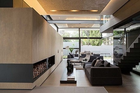 House Sar by Nico van der Meulen Architects