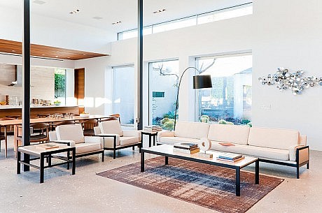 F-5 Residence by Studio AR+D Architects