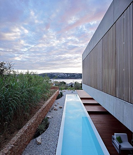 Olive House by LOG-URBIS