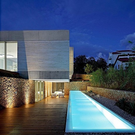 Olive House by LOG-URBIS