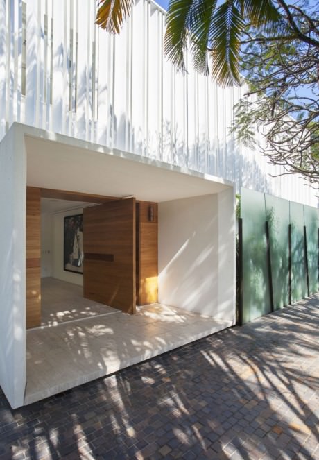 Brise House by Gisele Taranto Arquitetura - 17