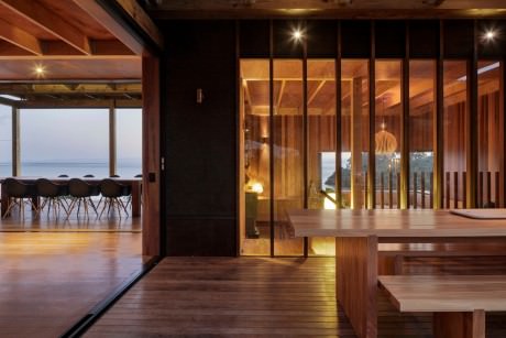 Beach House by Herbst Architects - 8
