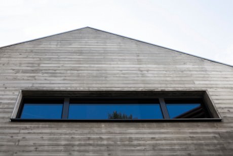 UV House by Oasi Architects - 9