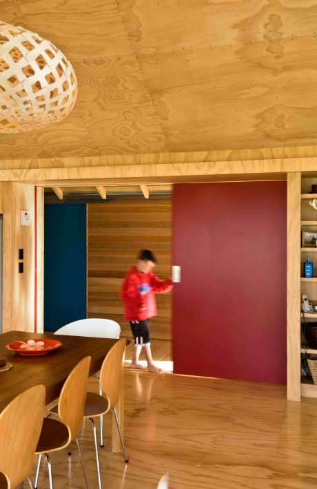 Shoal Bay Bach by Parsonson Architects - 3