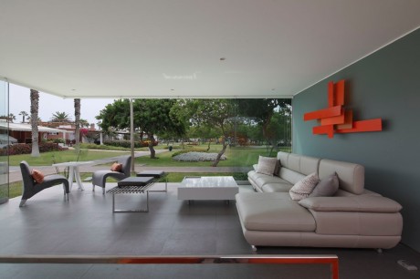 Casa Blanca by Martin Dulanto Sangalli - 5