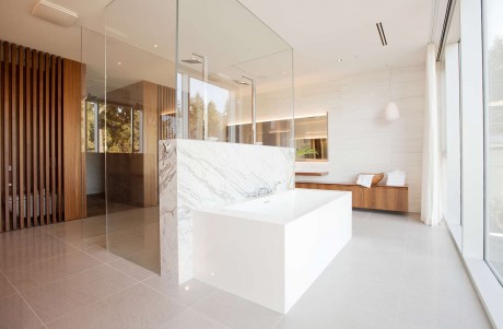 Point Grey Residence by Evoke - 11
