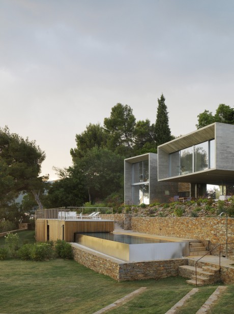 Maison Le Cap by Pascal Grasso Architectures - 2
