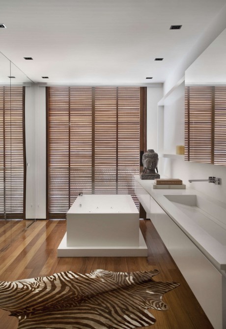 FV House by Studio Guilherme Torres - 10