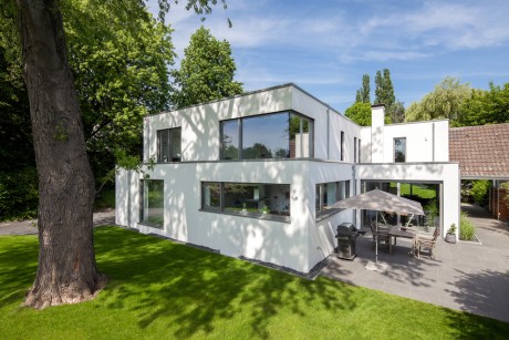 House in Meerbusch by Holle Architekten - 2