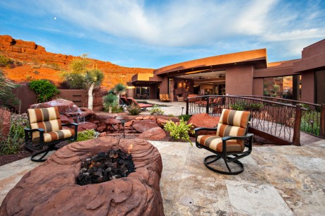 Kachina Cliffs House by McQuay Architects - 3