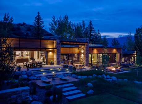 Vail Valley Retreat by Andrea Schumacher Interiors - 10