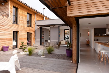 House in Lyon by Damien Carreres - 4