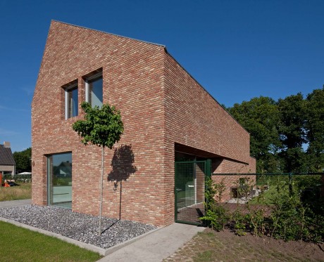 Riel Estate House by Joris Verhoeven Architectuur - 10