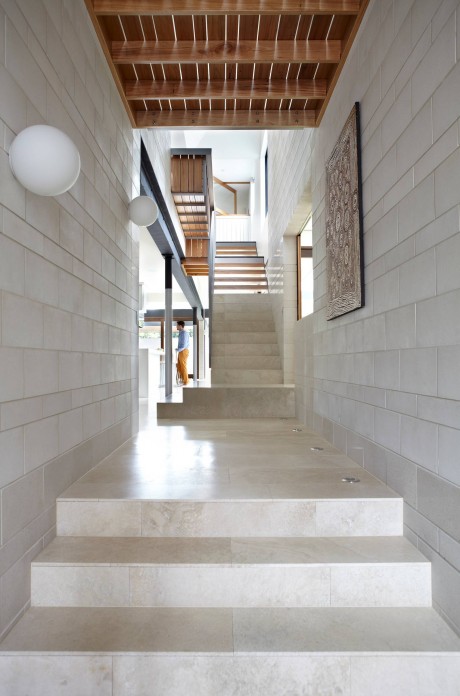 Clayfield House by Adrian Spence - 6