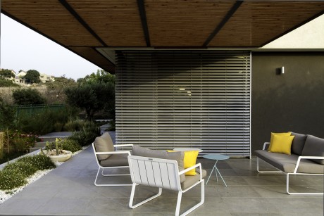 Residence in Moreshet by Saab Architects - 10