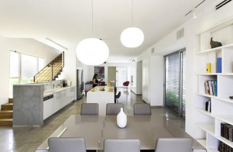 Residence in Moreshet by Saab Architects - 7