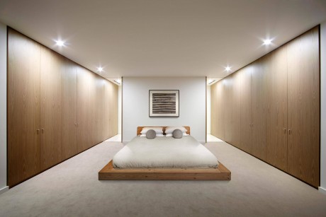 Residence in Melbourne - 11