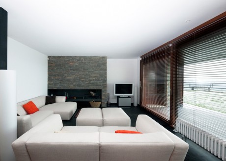House in the Alps by Urgell Arquitectes - 2
