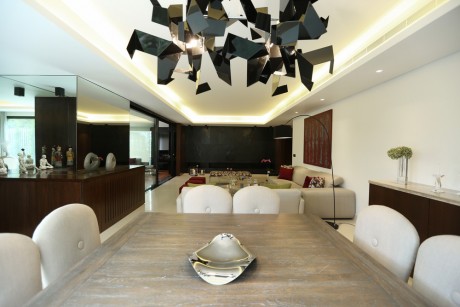 Apartment in Naqqach by Roland Helou Design Hub - 4