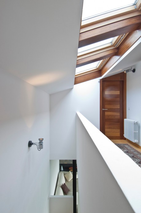 House in the Alps by Urgell Arquitectes - 8