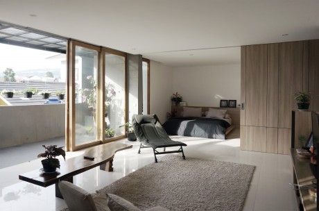 Minimax House by Ebenhaezer Lontoh - 6