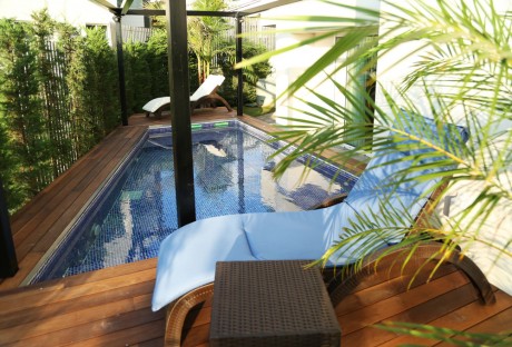 Apartment in Naqqach by Roland Helou Design Hub - 9