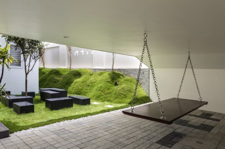Narnia Residence by Jose Anand - 11