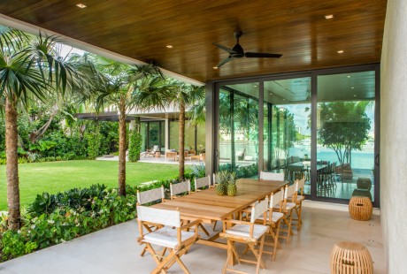 Floating Eaves Residence by Kobi Karp - 12