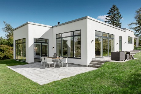 Modern House by Skanlux - 2