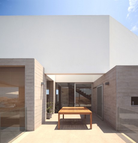 House in Peru by Domenack Arquitectos - 9