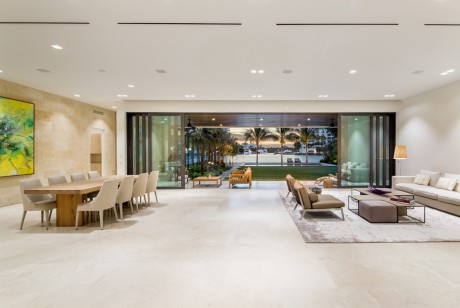 Floating Eaves Residence by Kobi Karp - 3