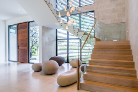 Floating Eaves Residence by Kobi Karp - 7