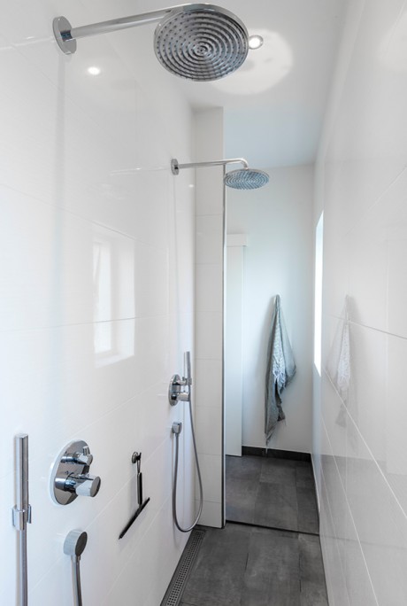 Modern House by Skanlux - 13