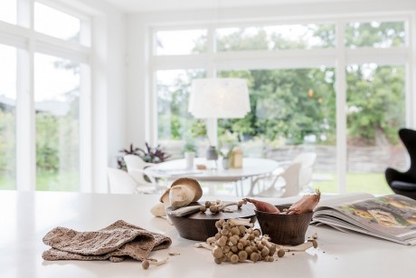 Modern House by Skanlux - 11