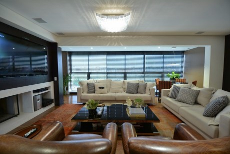 Home in Porto Alegre by Minuscoli Martini Architects - 2