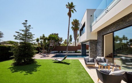 Blanes House by Piramide Grup - 2