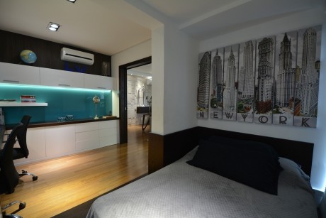 Home in Porto Alegre by Minuscoli Martini Architects - 7