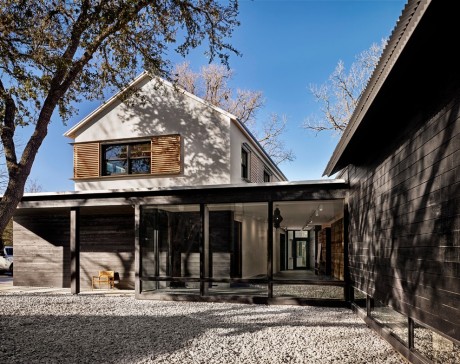Modern Prefab by Aamodt / Plumb Architects - 9