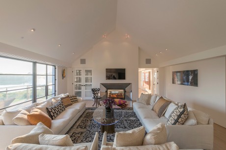 Southampton Residence by Julia Roth Design - 10