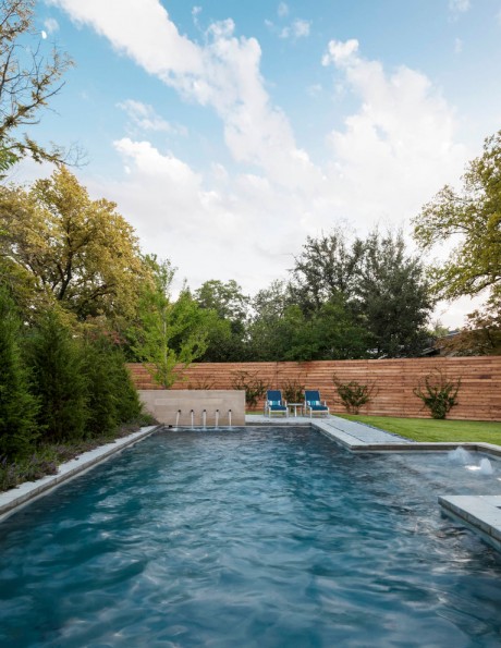 House in Dallas by Stocker Hoesterey Montenegro - 9
